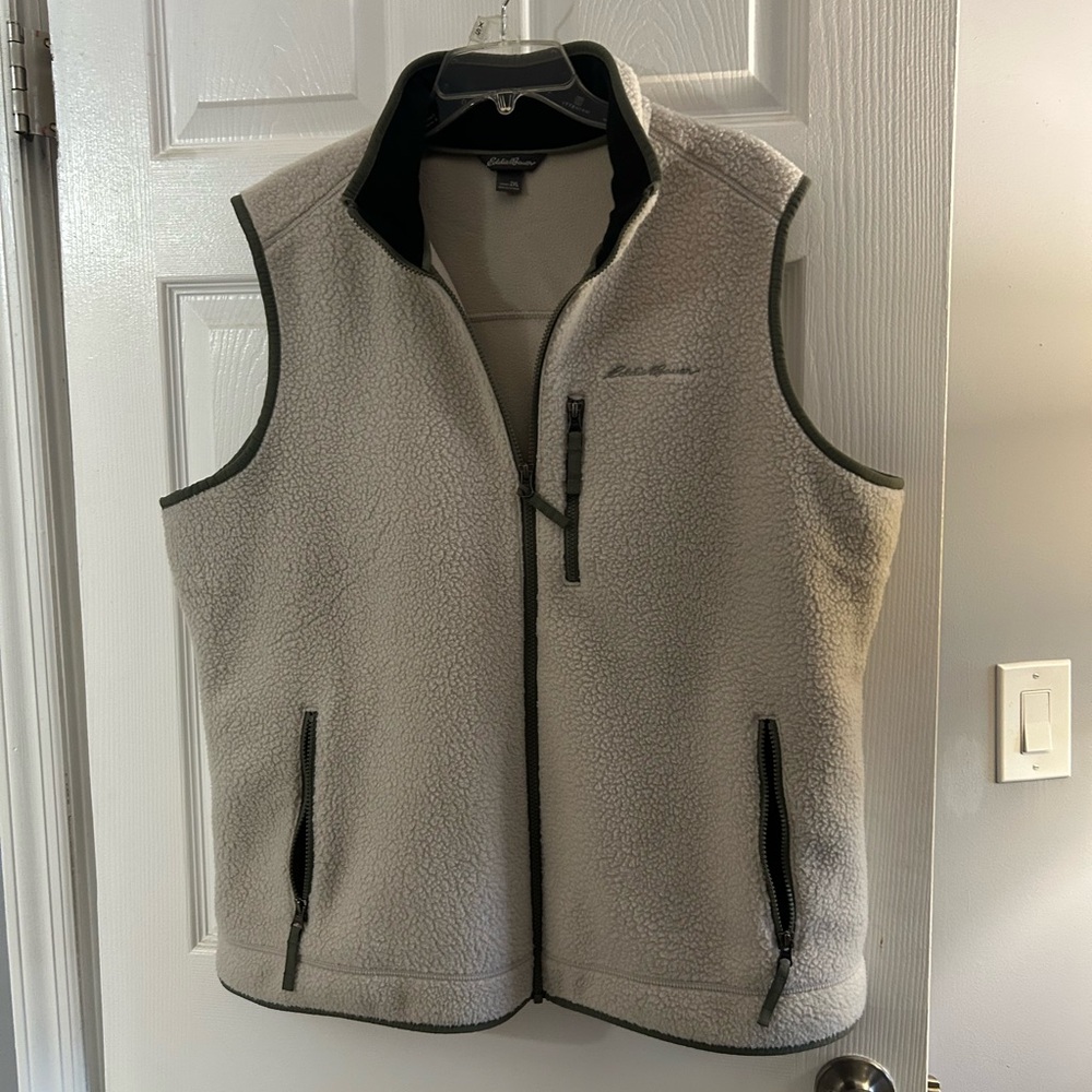 Eddie Bauer Cream Vest Fleece Zip-Up